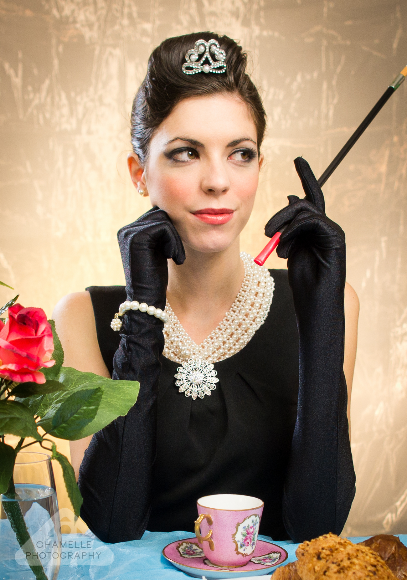 Breakfast at Tiffany's theme photoshoot - Chamelle Photography