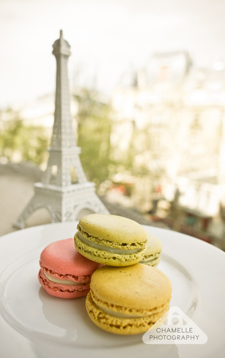 macarons-paris-eiffeltower-chamellephoto-01