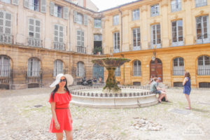 Fountain Fontaine Place d'Albertas Aix en Provence France travel blog
