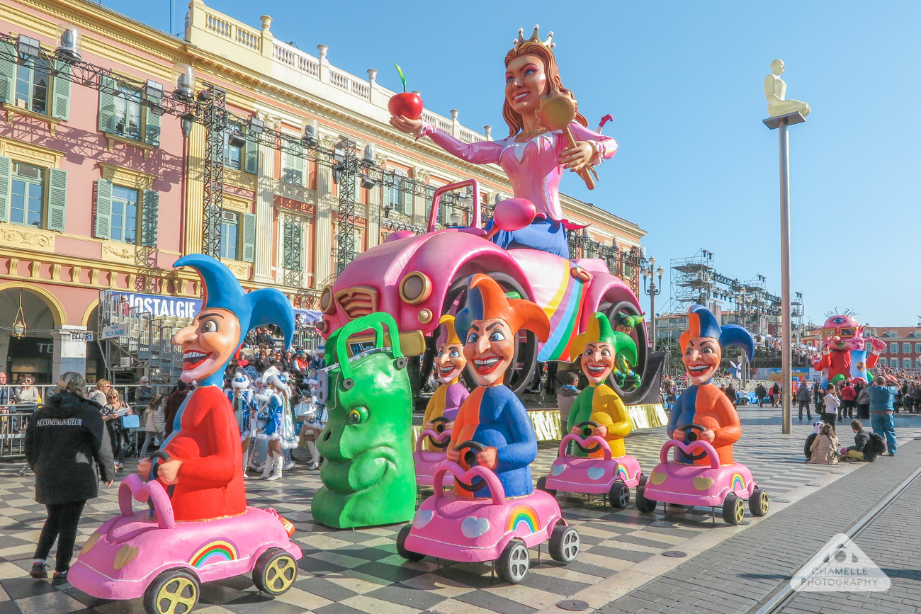 Carnaval de Nice / Nice Carnival - Corso carnavalesque - Day Carnival Parade - France - Chamelle Photography Travel Blog