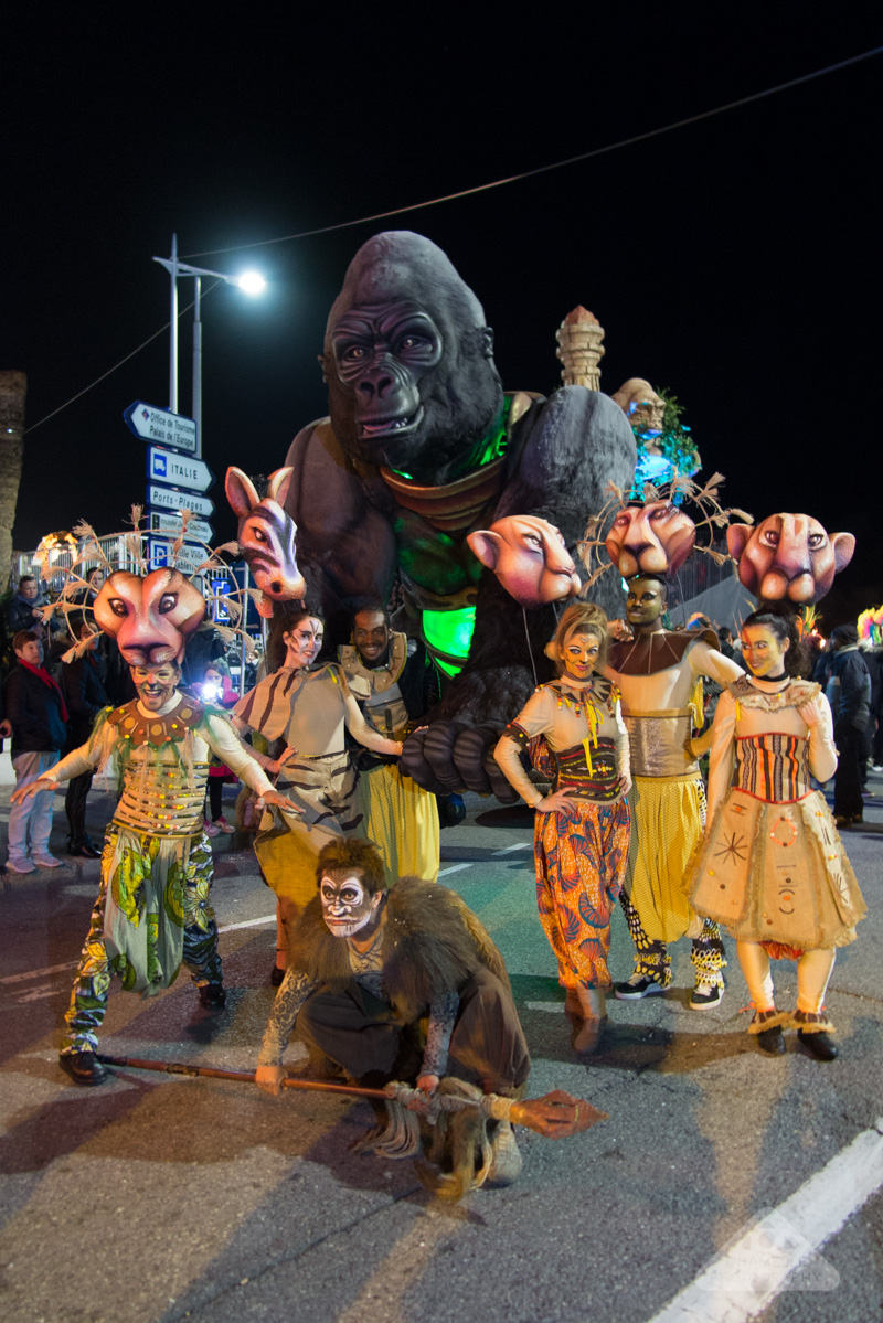 Menton Fete du Citron / Lemon Festival - Night Carnival parade - Corso Nocturne - France - Travel photography blog