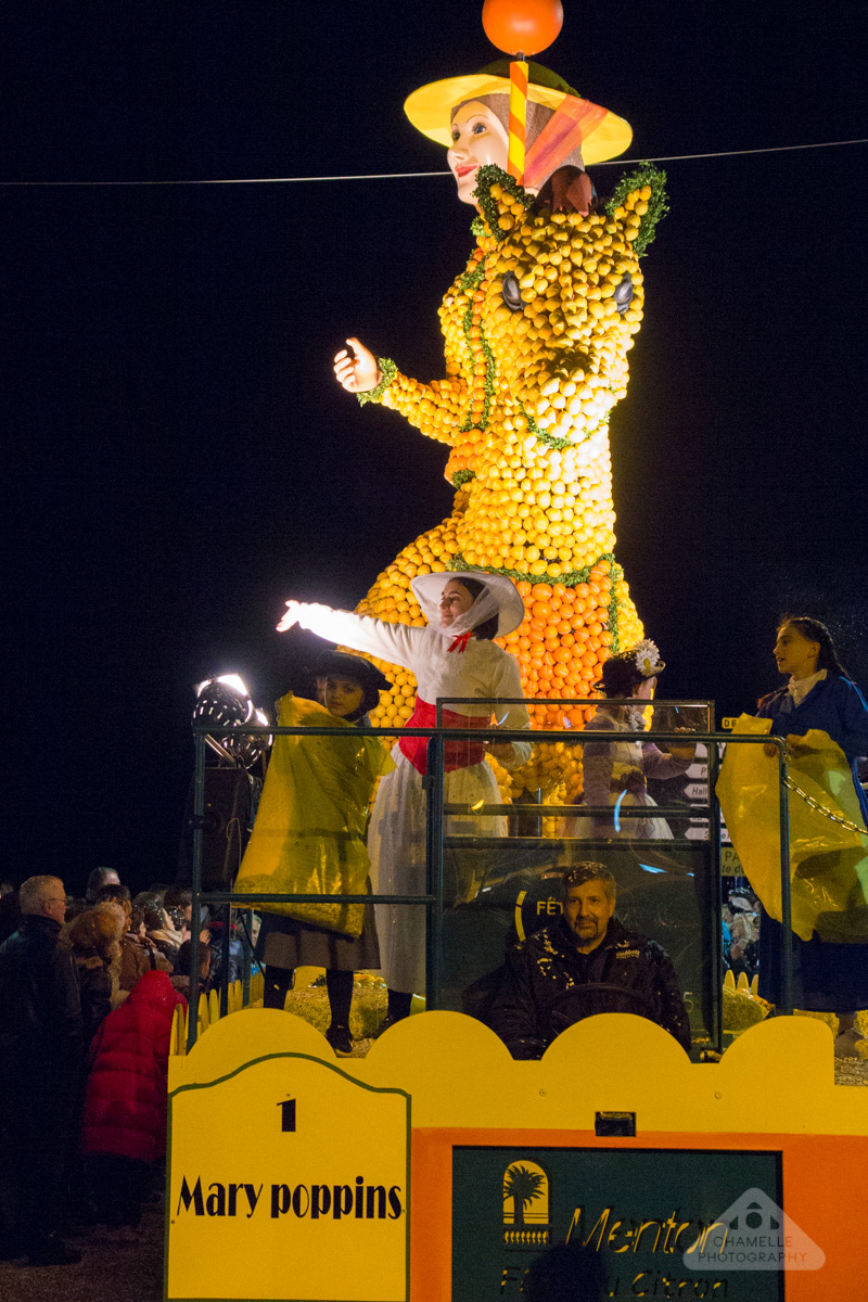 Menton Fete du Citron / Lemon Festival - Night Carnival parade - Corso Nocturne - France - Travel photography blog