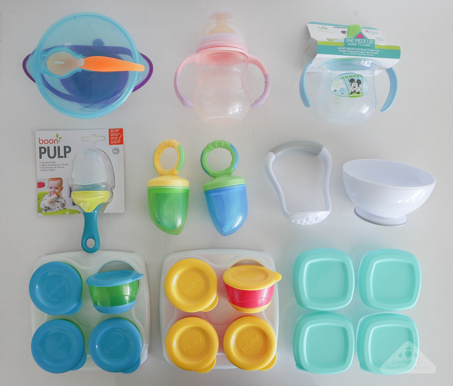 Baby feeding solids Essential pregnancy and baby items