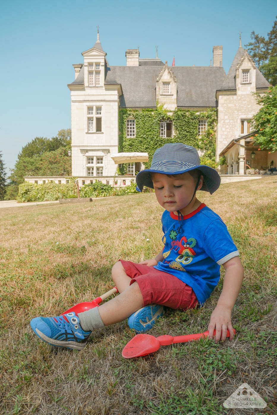 Emily in Paris - filming locations - Camille family Chateau de Sonnay - Chamelle Photography